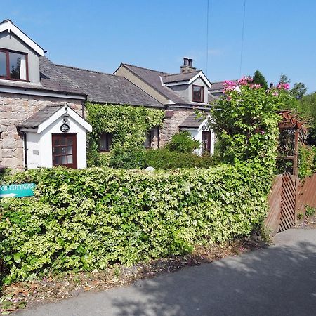 Oakleigh Cottage Llangelynin  Esterno foto
